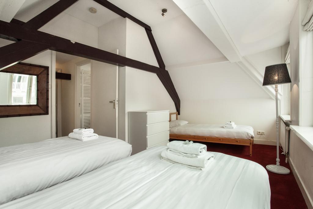 Stayci Serviced Apartments Noordeinde กรุงเฮก ภายนอก รูปภาพ