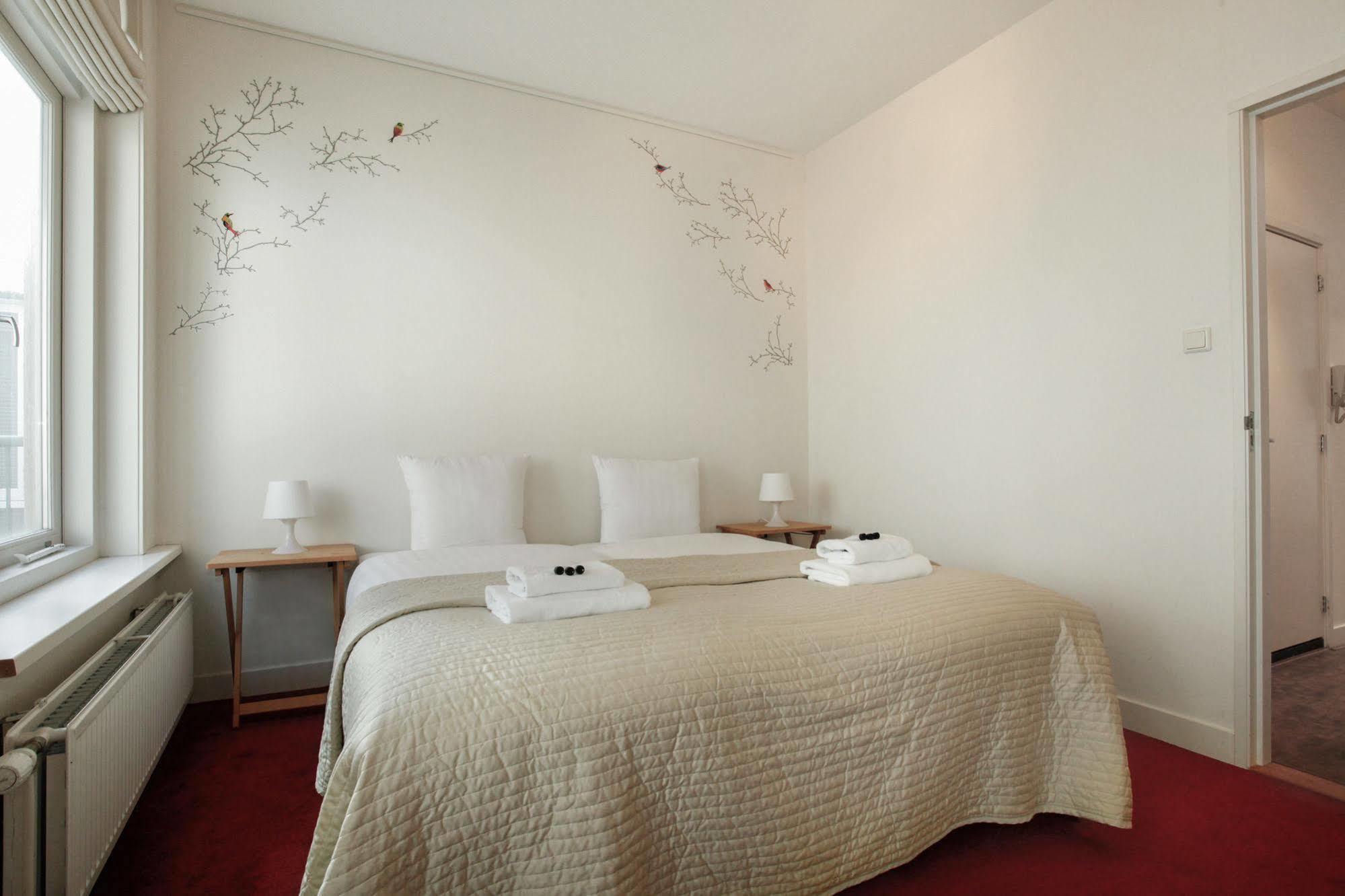 Stayci Serviced Apartments Noordeinde กรุงเฮก ภายนอก รูปภาพ