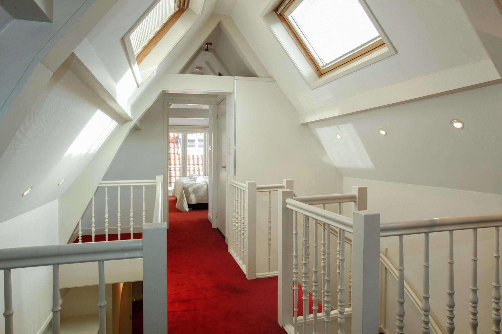 Stayci Serviced Apartments Noordeinde กรุงเฮก ภายนอก รูปภาพ