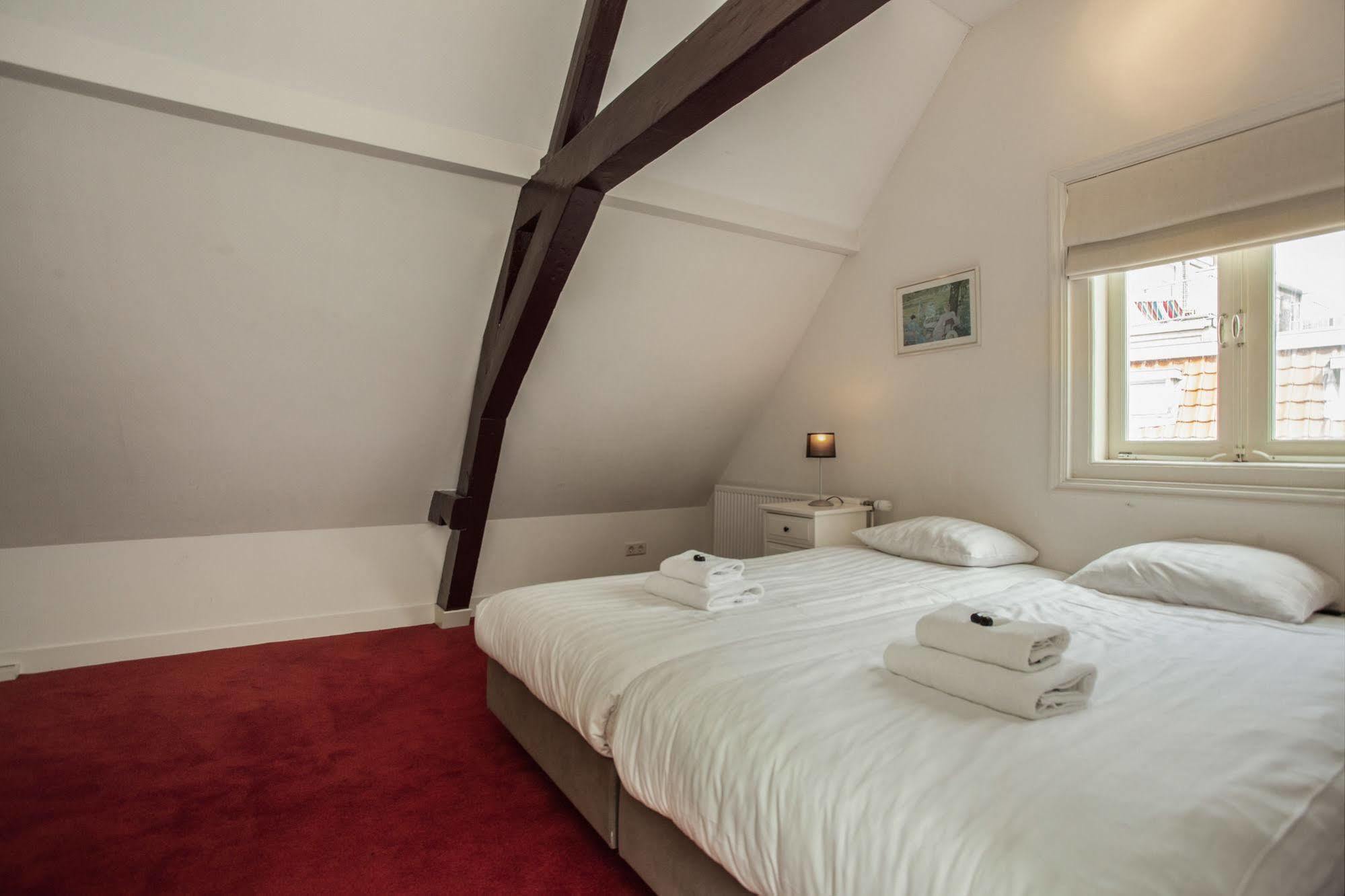 Stayci Serviced Apartments Noordeinde กรุงเฮก ภายนอก รูปภาพ